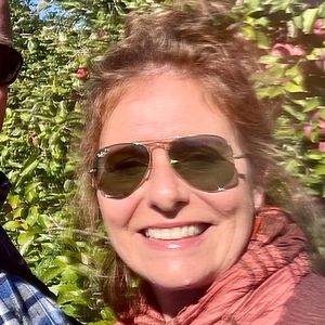 Meet your Posher, Christina